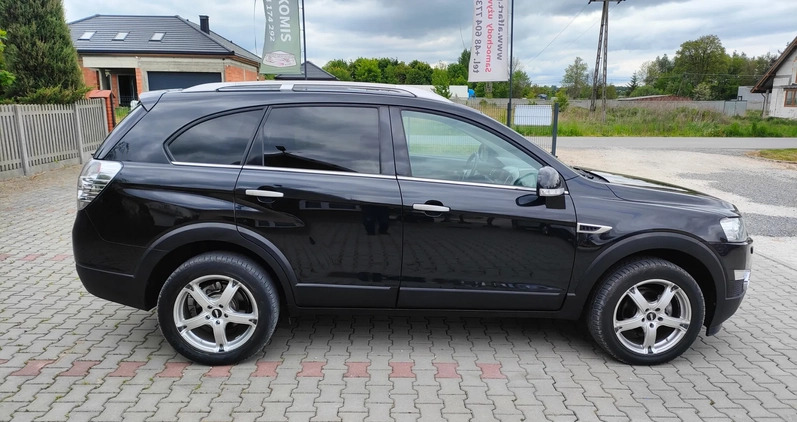 Chevrolet Captiva cena 39500 przebieg: 177000, rok produkcji 2011 z Staszów małe 529